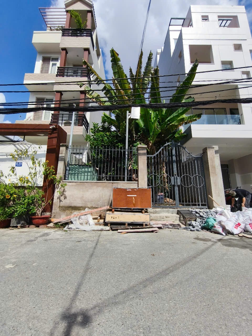 Bán đất Quận 7 2mt 803 Huỳnh Tấn Phát dt 6x35m, giá 17,9 tỷ