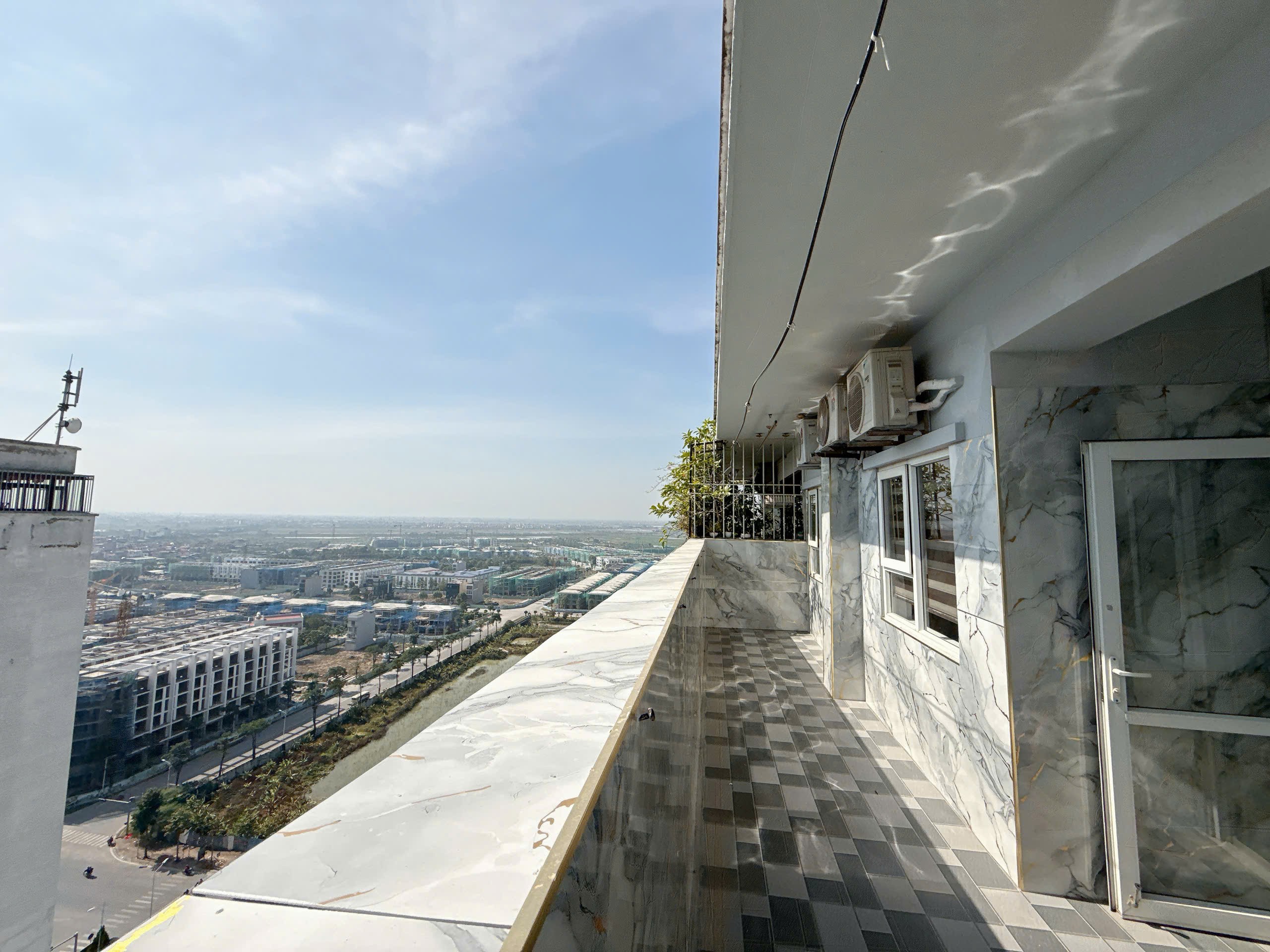 Bán gấp căn hộ 2PN tầng cao tại Thanh Hà-Hà Đông