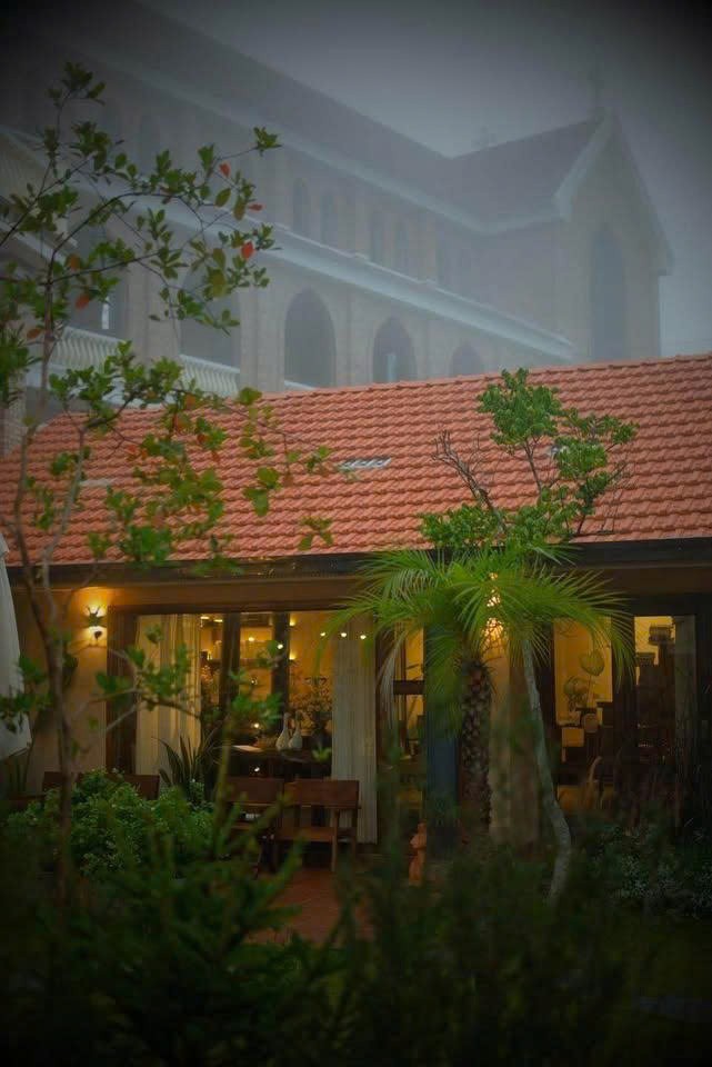 Cho thuê Villa sân vườn rộng rãi 3 phòng ngủ Phường 5 Đà Lạt giá 22tr