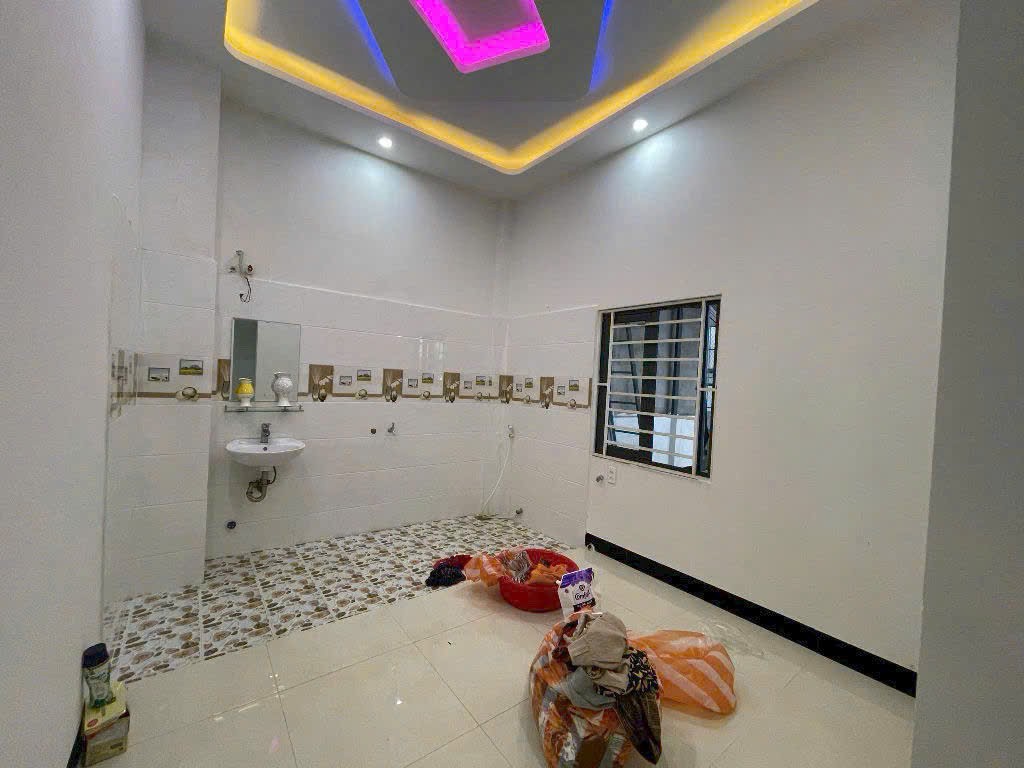 BÁN NHÀ 3 TẦNG ĐƯỜNG 7m5 - KHU ĐÔ THỊ SINH THÁI VEN SÔNG HOÀ XUÂN, KINH DOANH CỰC ĐỈNH. 2