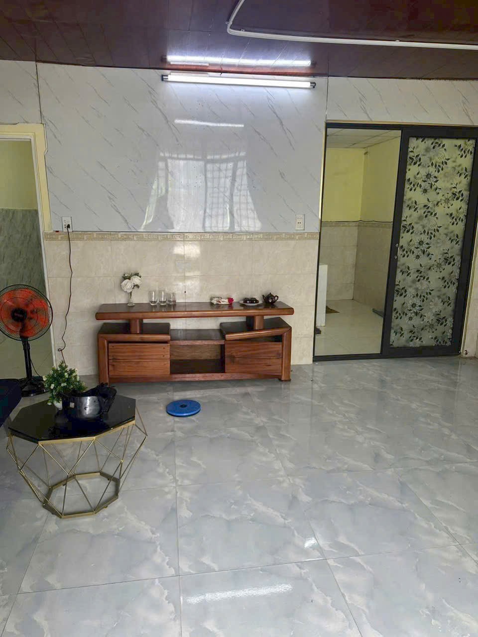 CẦN BÁN NHÀ GÁC LỬNG _TÔN ĐẢN_2,X 2