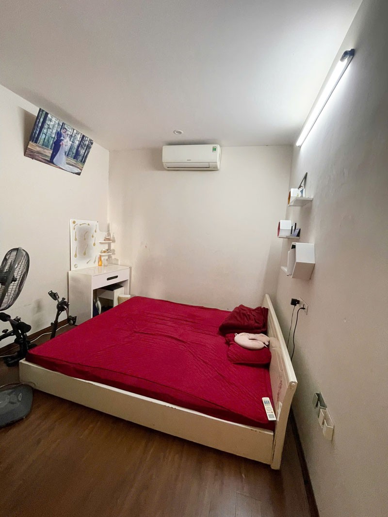 Chính chủ bán 65,7m2 Tòa CT2 Chung cư Homeland - 2PN, ban công Tây Bắc. Giá tốt, sổ sẵn CC ngay 2