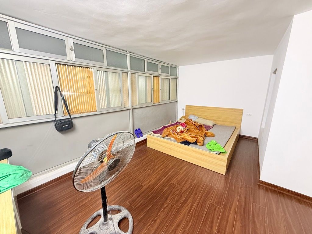 Cần bán Nhà mặt tiền đường Hoàng Mai, Phường Hoàng Văn Thụ, Diện tích 59m², Giá 15.8 Tỷ 5