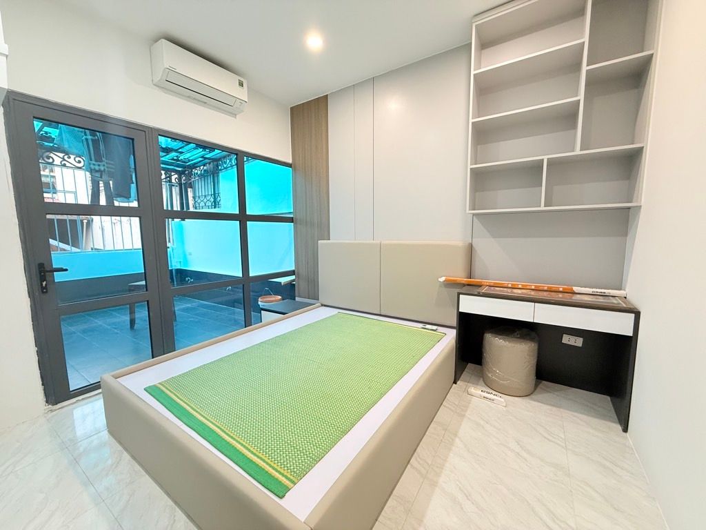 Cần bán Nhà mặt tiền đường Hoàng Mai, Phường Hoàng Văn Thụ, Diện tích 59m², Giá 15.8 Tỷ 6