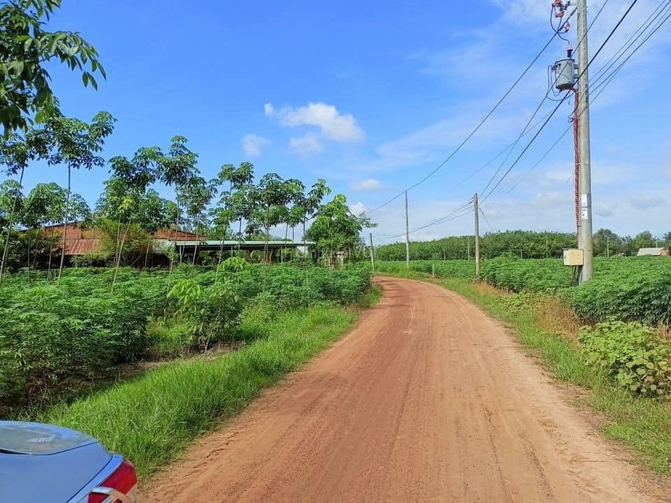 Bán đất TP Tây Ninh giá rẻ view núi Bà, ngay sát Vincom 3