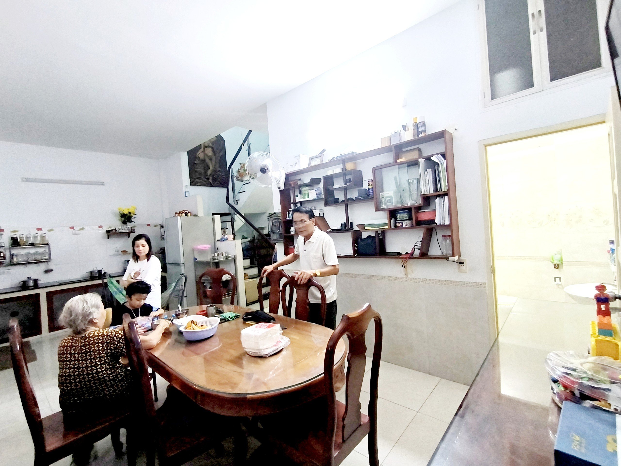 Cần bán Nhà mặt tiền đường Hồ Hòa, Phường Tân Phong, Diện tích 160m², Giá Thương lượng 3