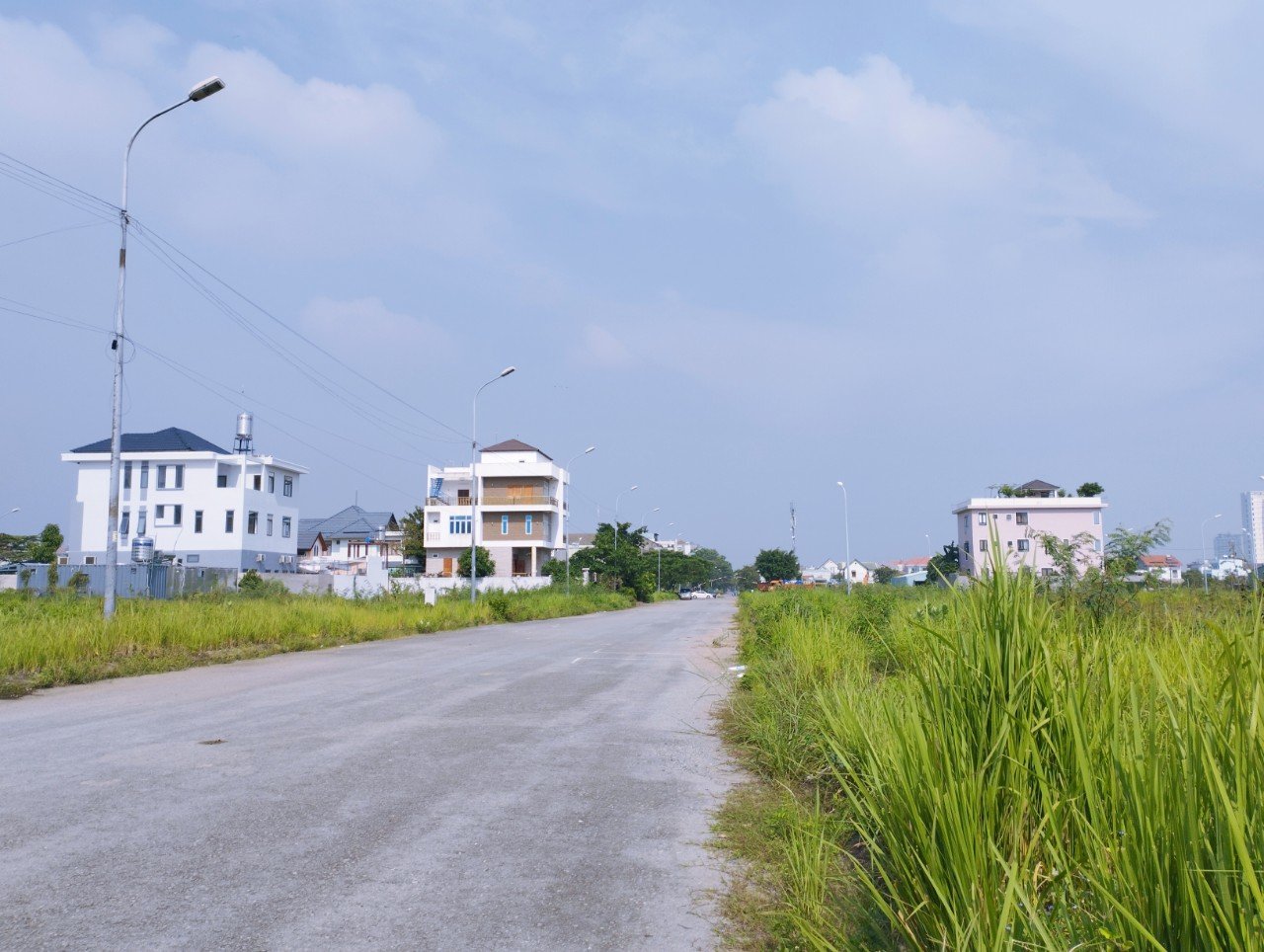 Cần bán lại lô đất biệt thự dự án Phú Nhuận, Quận 9, diện tích 237.2m2, giá 95tr/m2 4