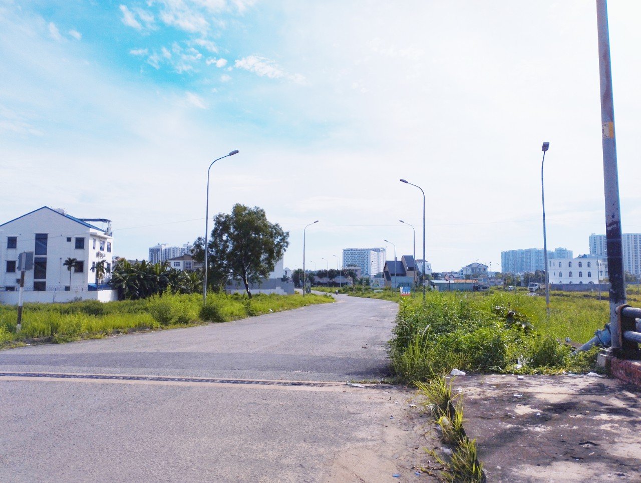 Cần bán lại lô đất biệt thự dự án Phú Nhuận, Quận 9, diện tích 237.2m2, giá 95tr/m2 6