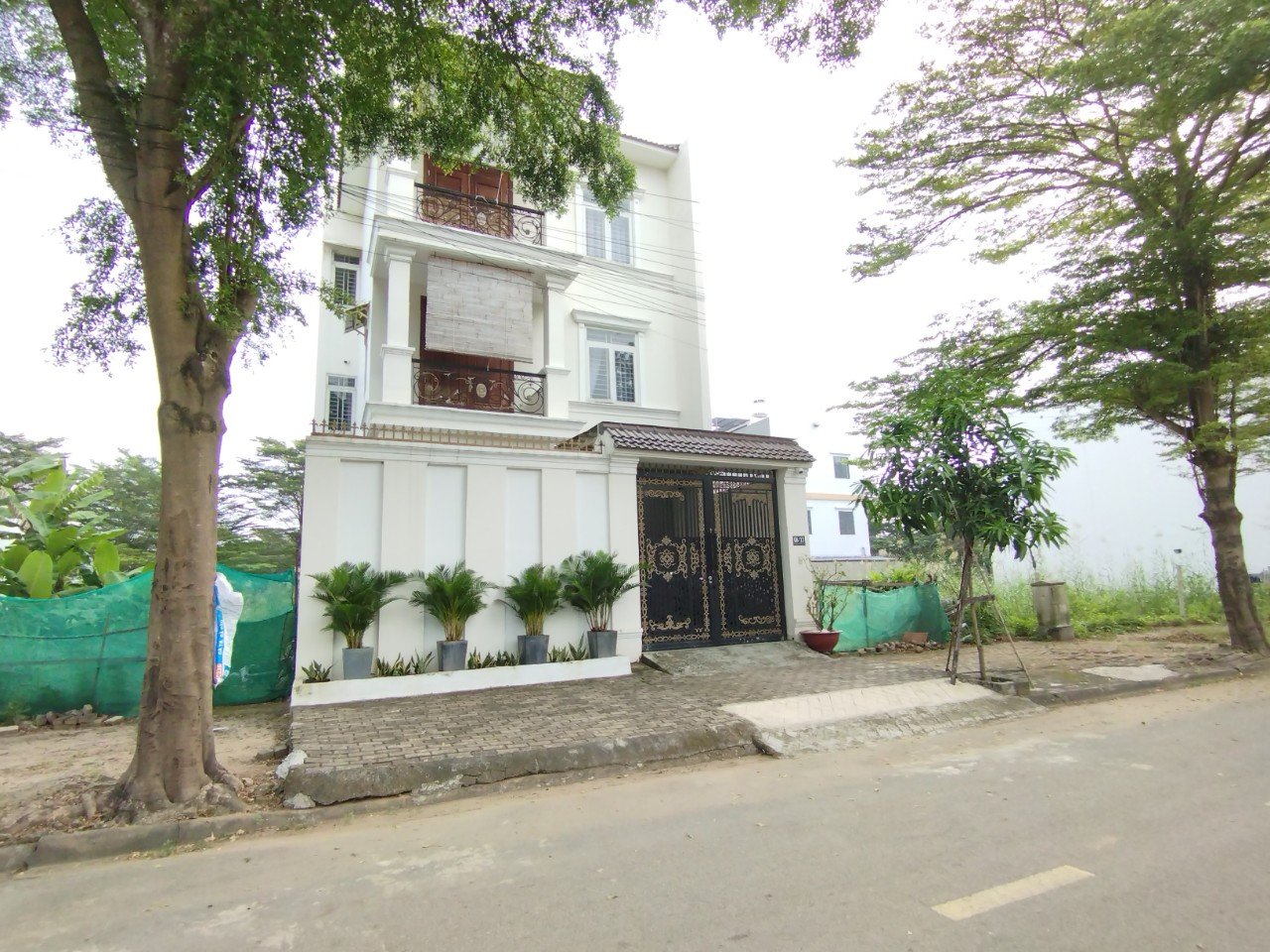 Cần bán đất nền nhà phố và biệt thự giá tốt, thuộc KDC Thời báo kinh tế, Phú Hữu, quận 9 7