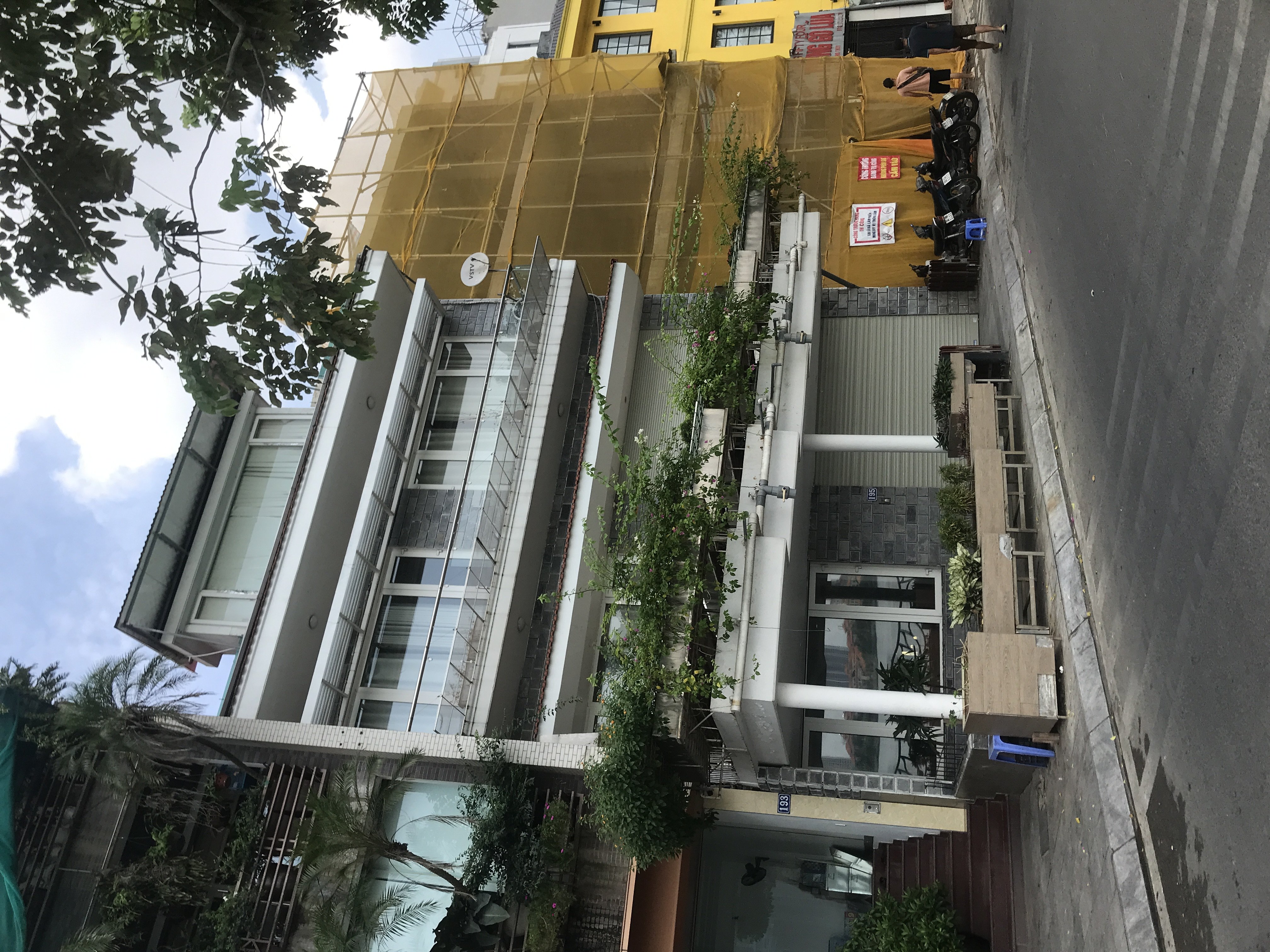 Cần bán Nhà mặt tiền đường Yên Hoa, Phường Yên Phụ, Diện tích 98m², Giá 280 Triệu/m² 3