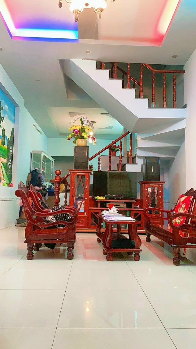 Cần bán Nhà đường Hoàng Tam Kỳ, Phường Long Bình, Diện tích 80m², Giá 1.3 Tỷ 2