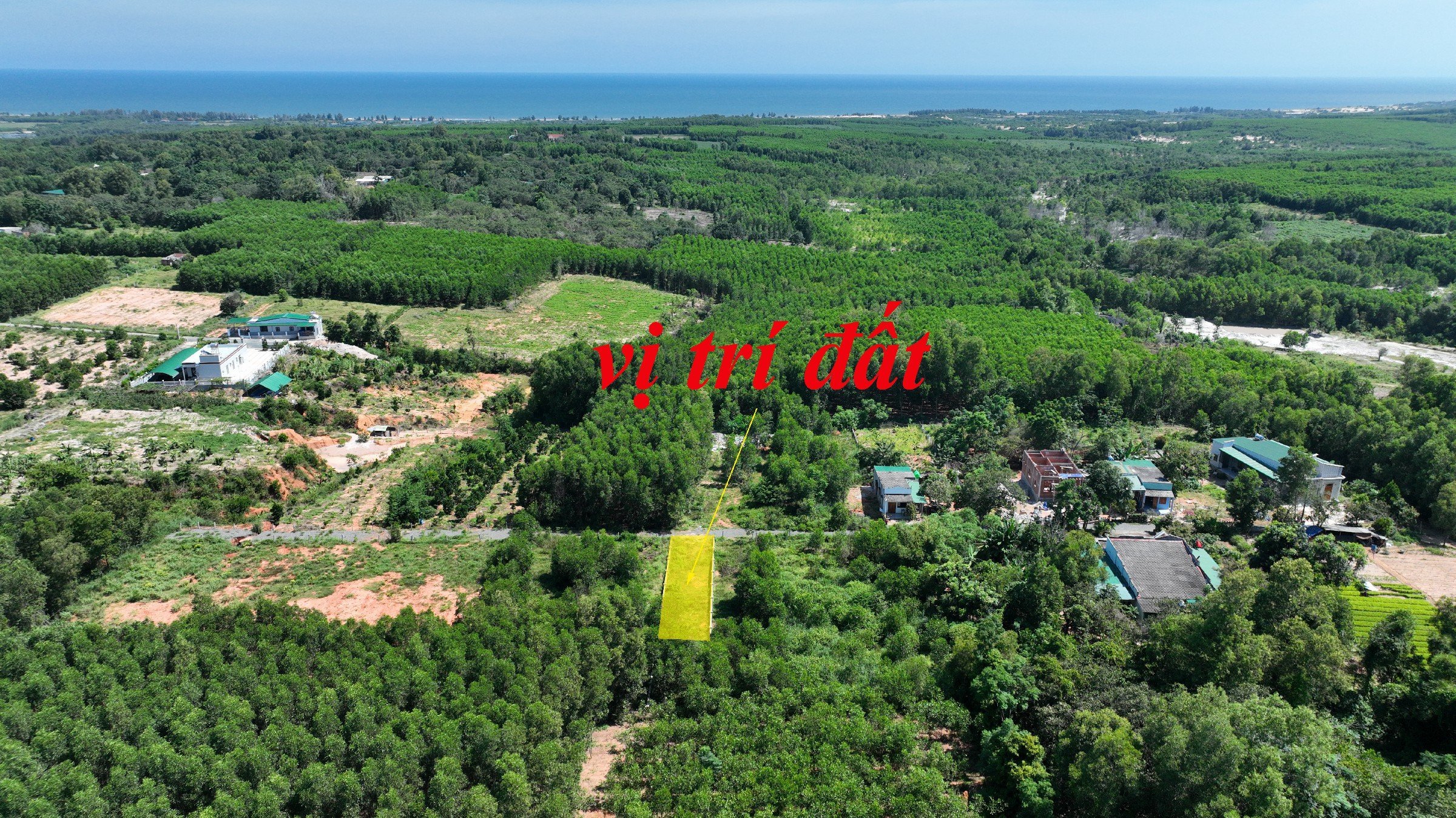 Chủ nhà kẹt tiền cần bán gấp lô đất 6,3x48m view Biển Thôn 4-Sơn Mỹ-Hàm Tân-Bình Thuận.