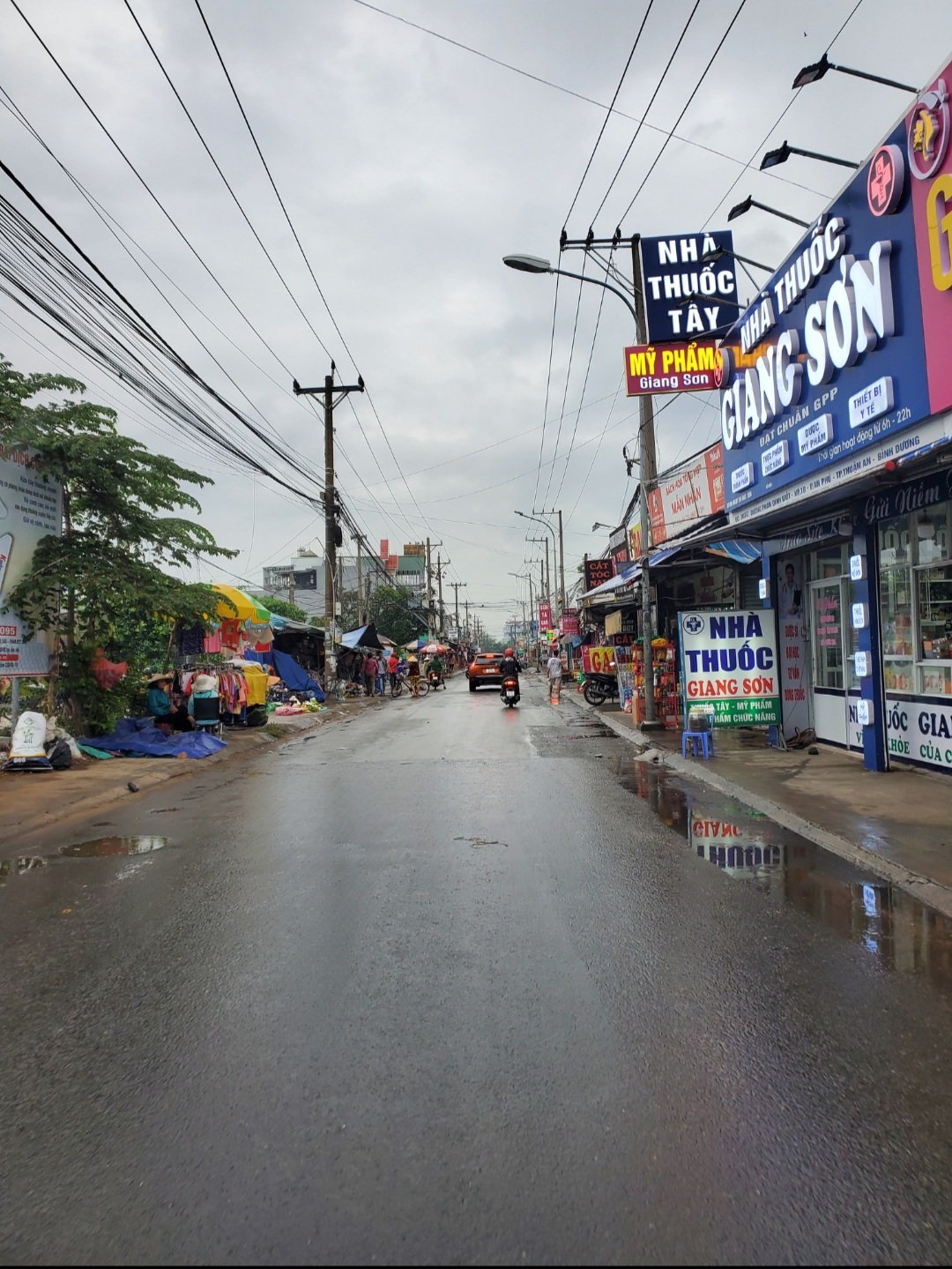 Đất nền chợ Phú Phong - mặt tiền đường Phan Đình Giót, DT 100m2, Sổ sẵn 3