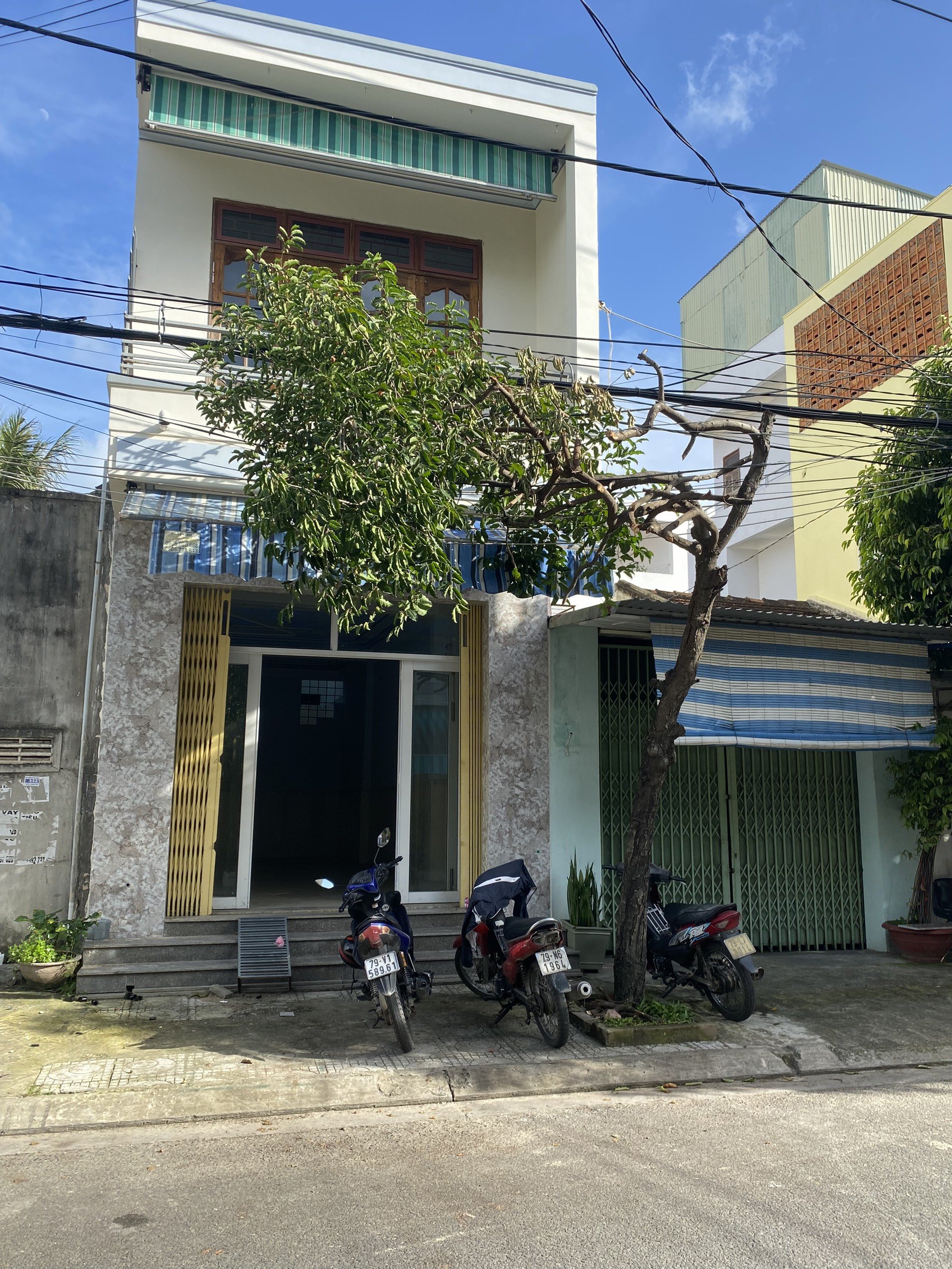Cần bán Nhà mặt tiền đường Khúc Thừa Dụ, Phường Phước Long, Diện tích 70m², Giá Thương lượng