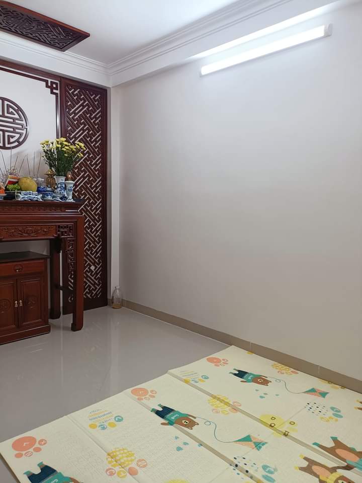 Cần bán Nhà mặt tiền đường Mai Dịch, Phường Mai Dịch, Diện tích 40m², Giá Thương lượng 2