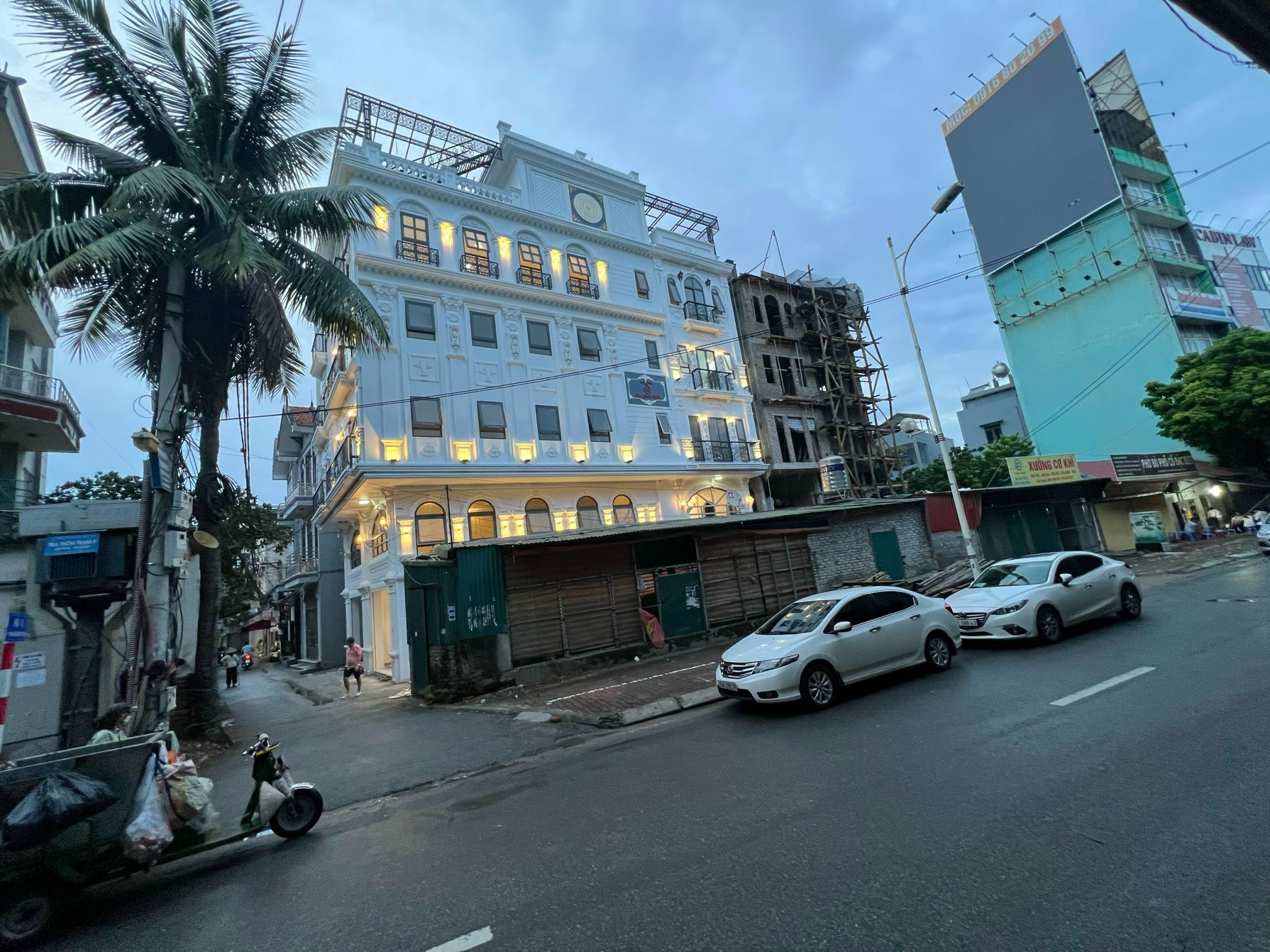 Bán nhà phố Kinh Doanh Đàm Quang Trung, Long Biên. Thang Máy, 68m x 6T. 0965858116 3