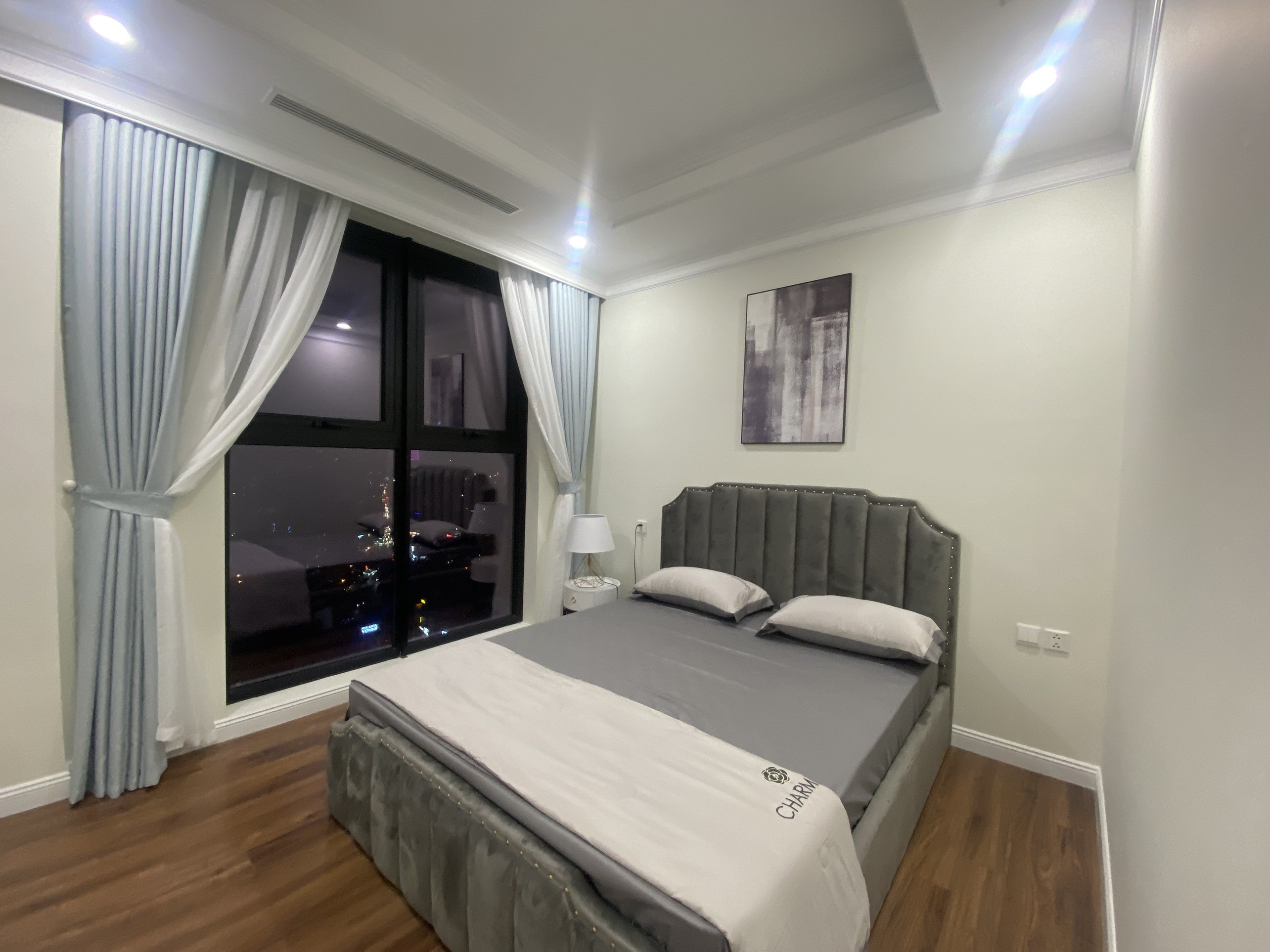 Luxury 6 bedroom apartment in Hateco Laroma 2