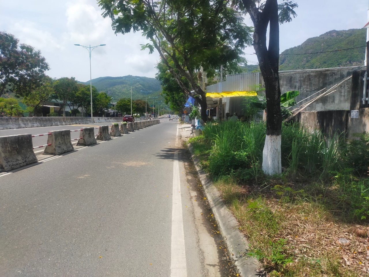 Cần bán Đất đường Nguyễn Tất Thành, Xã Phước Đồng, Diện tích 570m², Giá 7.5 Tỷ