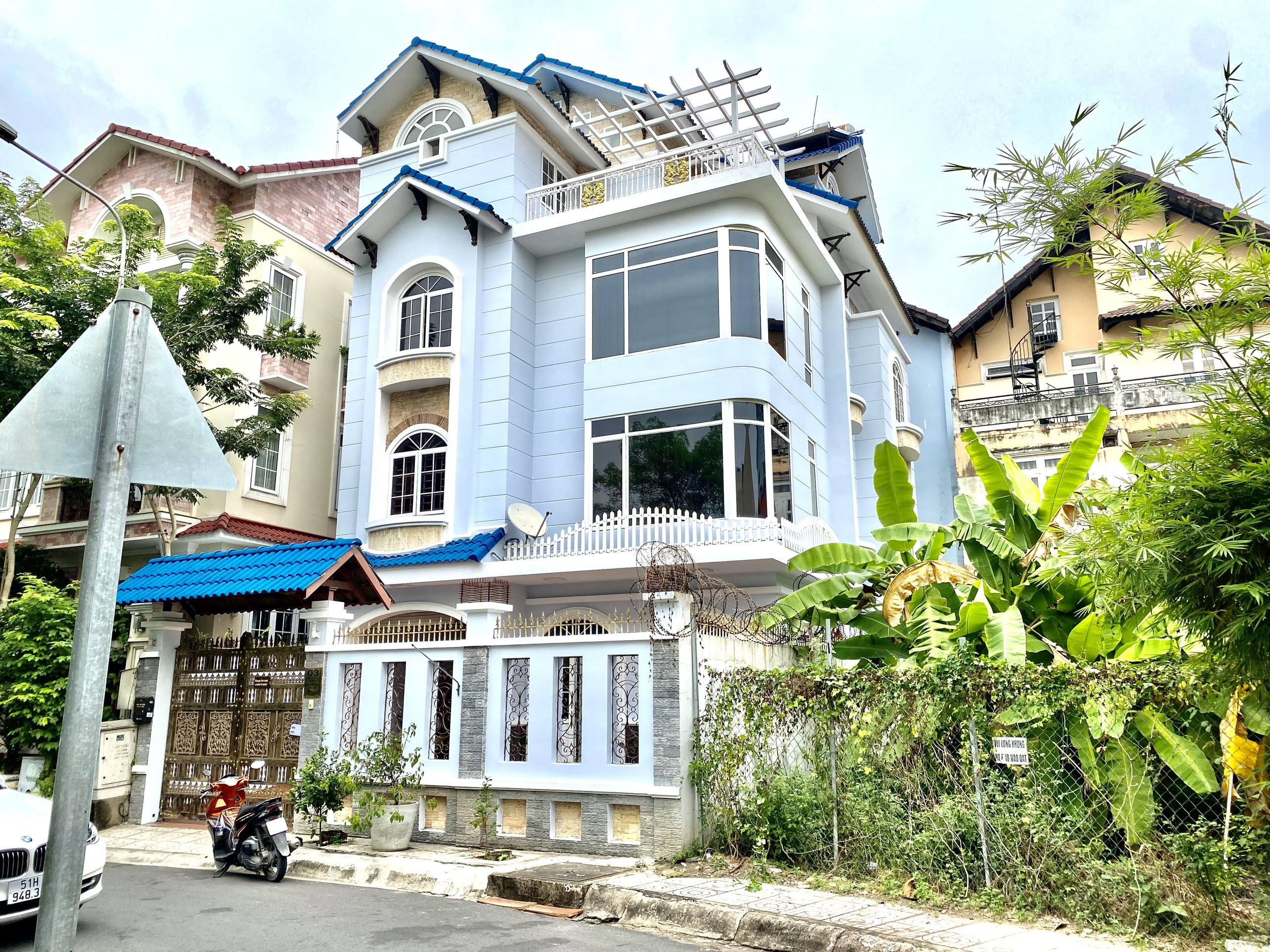 Cho thuê Biệt thự dự án Khu dân cư Văn Minh, Diện tích 160m², Giá 050 Triệu/tháng