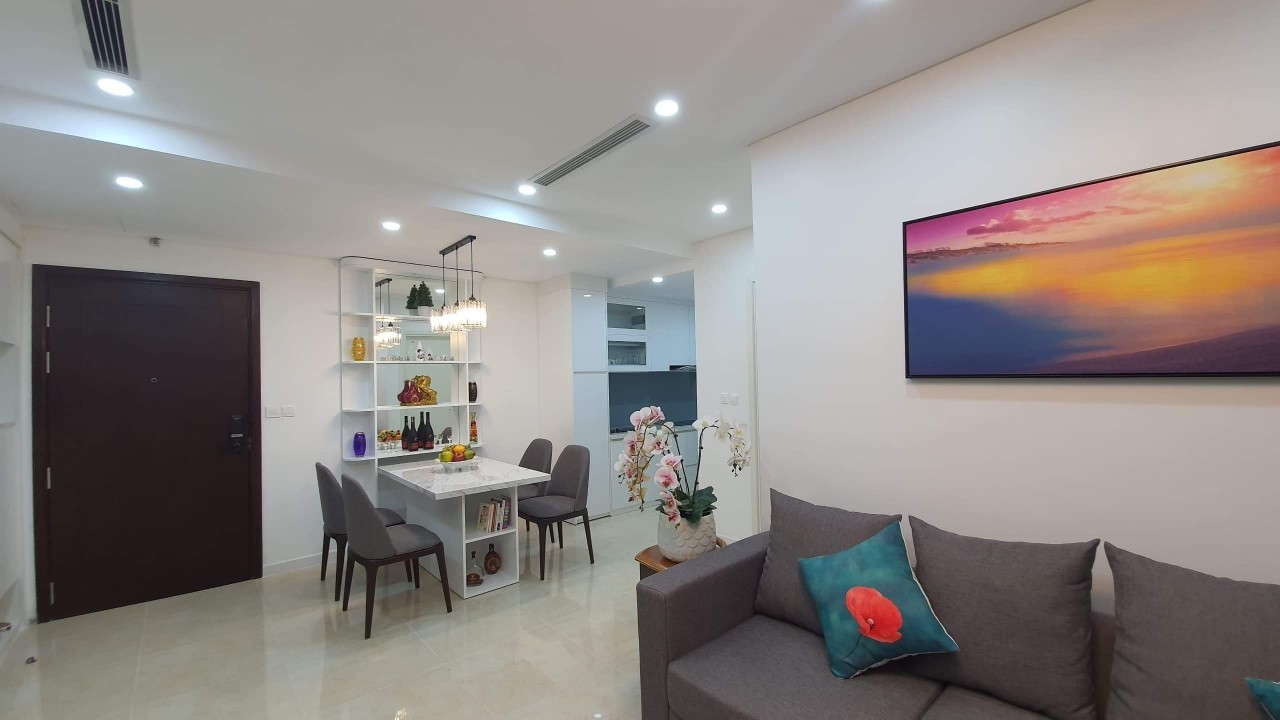 Vinhomes D'capitale C3, 72m2, 2PN 2WC,  view hồ cực chill chỉ với 5 tỷ full đồ 2