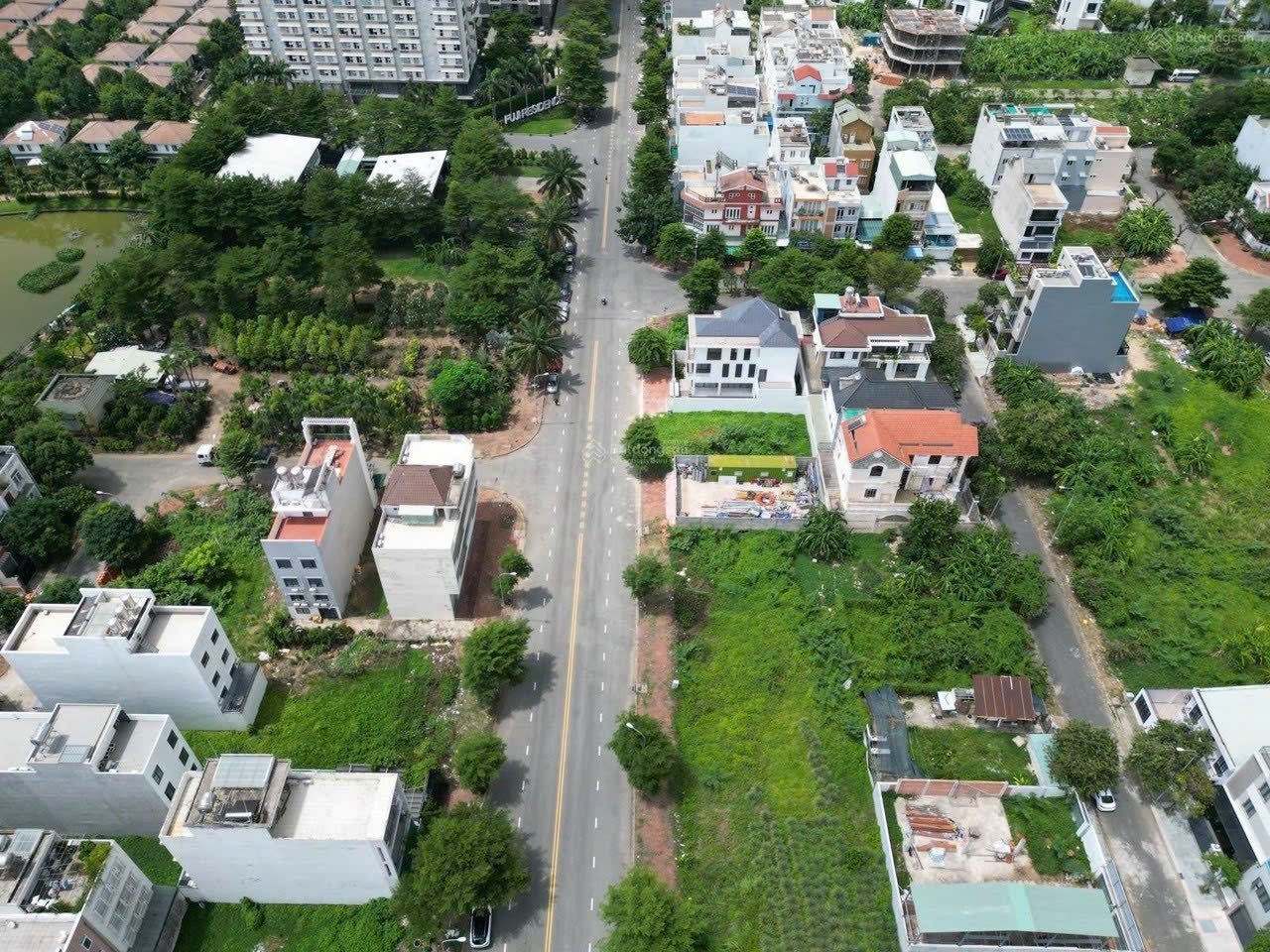 Cần bán Đất dự án Khu dân cư Nam Long, Diện tích 240m², Giá 82 Triệu/m²