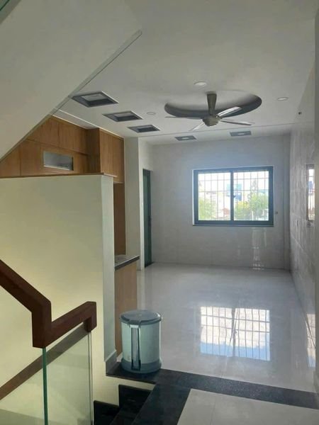 Cần bán Nhà ở, nhà cấp 4, nhà hẻm đường Lê Văn Việt,  Long Thạnh Mỹ, Diện tích 67m², Giá 6.1 Tỷ 4