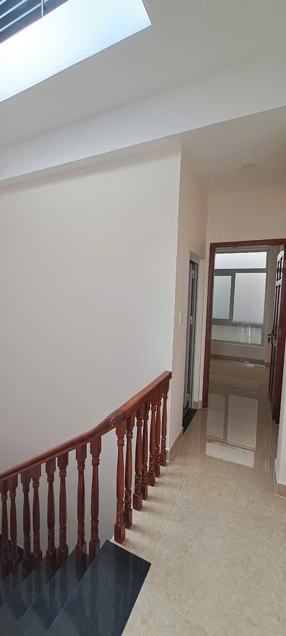 Nhà 50m2 Mới, Đẹp Ngay Chợ Bình Triệu! 3