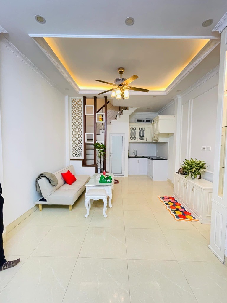 Bán nhà Khương Trung, Thanh Xuân, Trung tâm Q. Thanh Xuân, DTSD 28m2, chỉ 4.38 tỷ