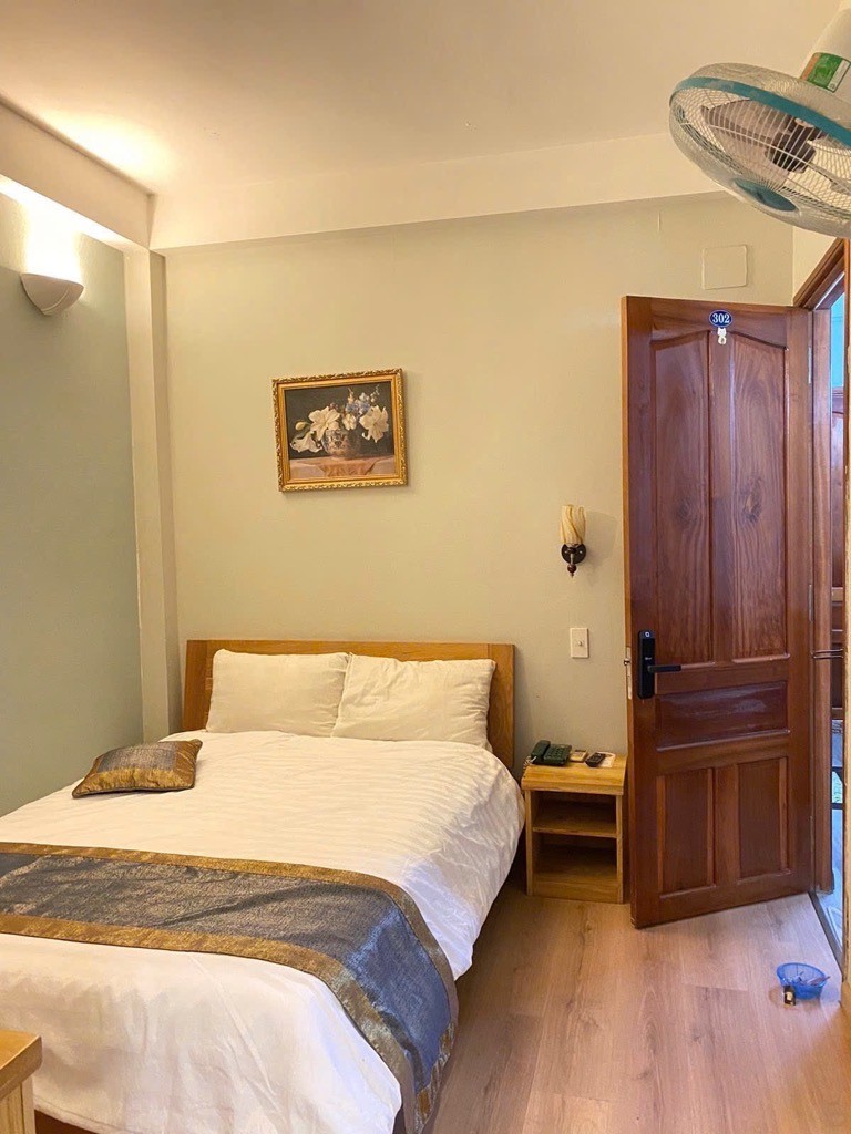 Cần bán Homestay - Khách Sạn đường Bùi Viện, Phường Phạm Ngũ Lão, Diện tích 68m², Giá 32 Tỷ 8