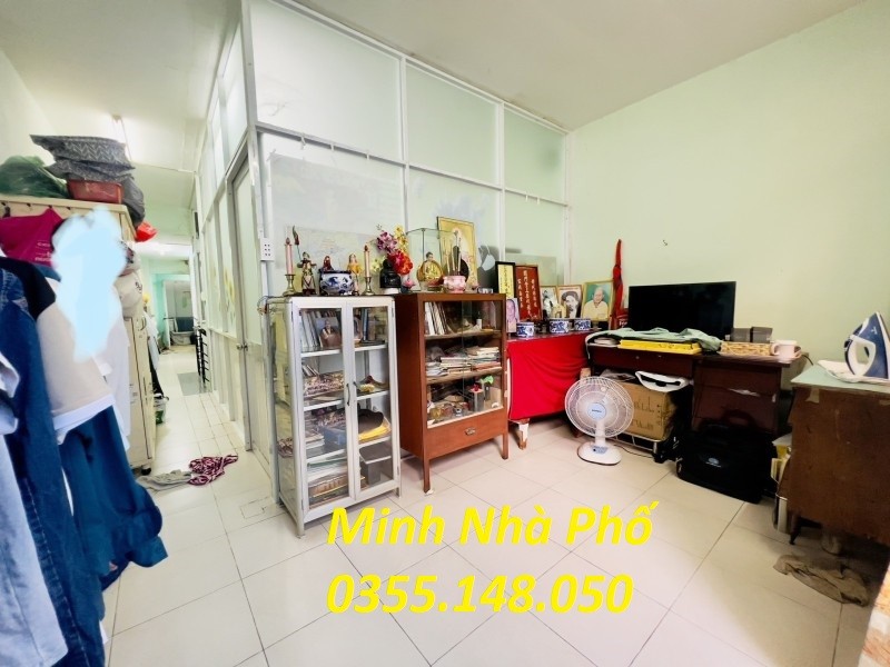 Bán Nhà Phan Văn Trị 60m2, 2 PN, gần Emart, Vincom Chỉ 5 Tỉ 5