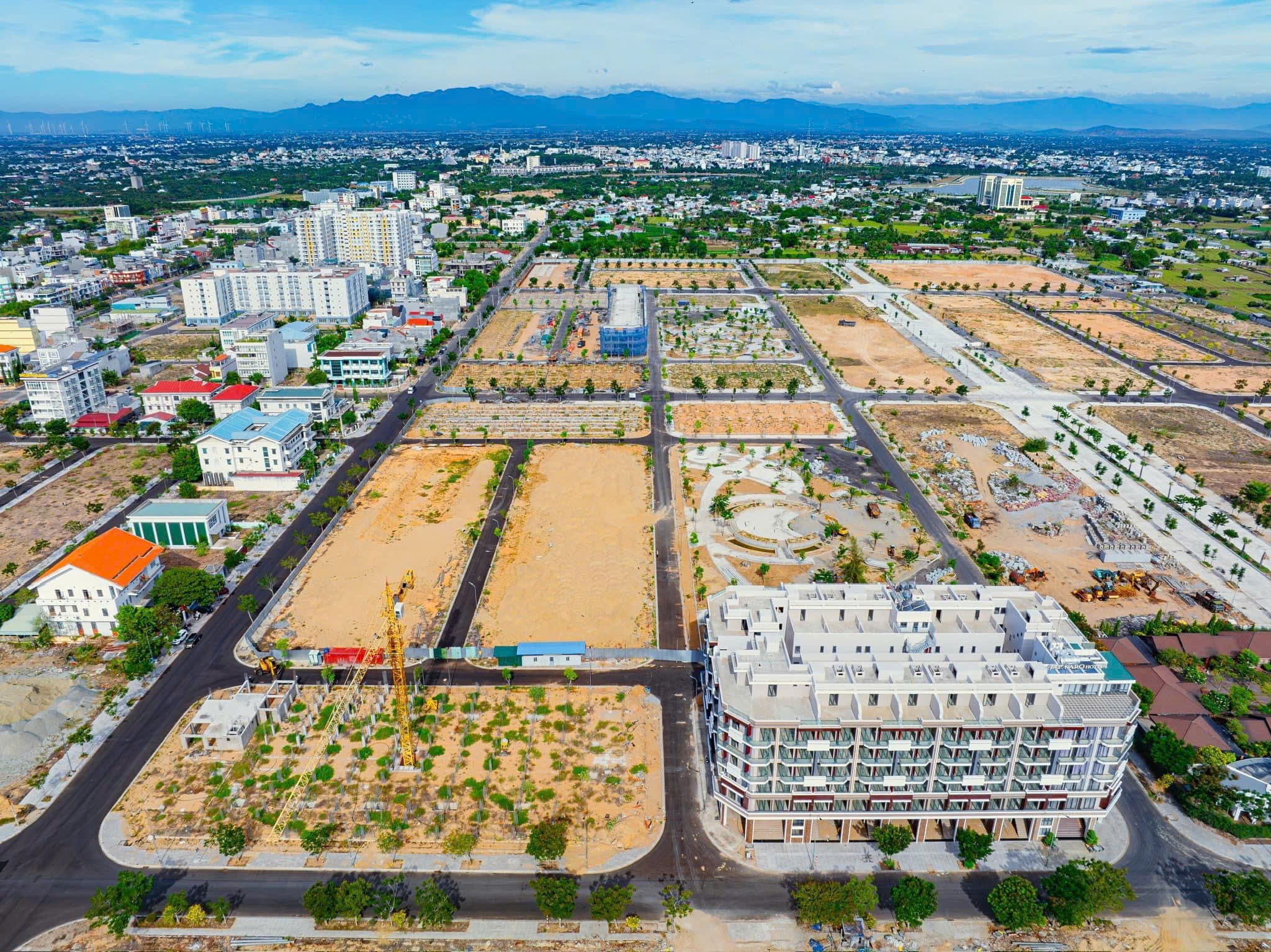 Cần bán Nhà mặt tiền Phường Mỹ Bình, Phan Rang - Tháp Chàm, Diện tích 340m², Giá 6.2 Tỷ