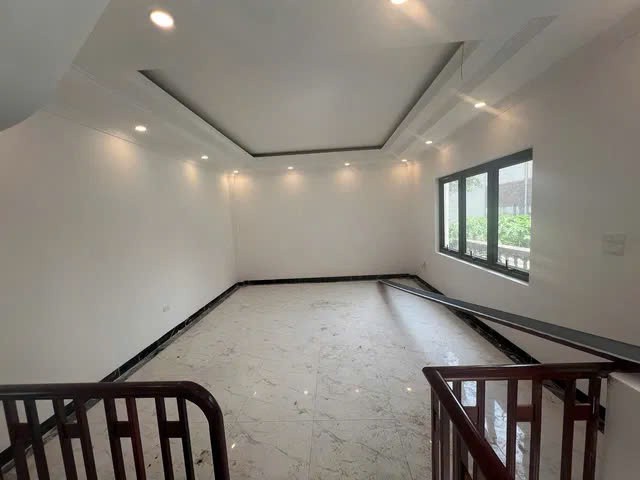 BÁN NHÀ RIÊNG PHỐ PHÚC LỢI- LONG BIÊN  58M2, 5 TẦNG,MT 7.2M, 7.5 TỶ. 4