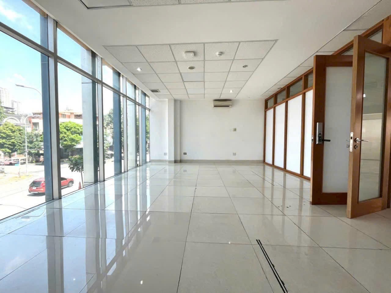 Cho thuê Văn phòng Phường An Phú, Quận 2, Diện tích 240m², Giá 150 Triệu/tháng