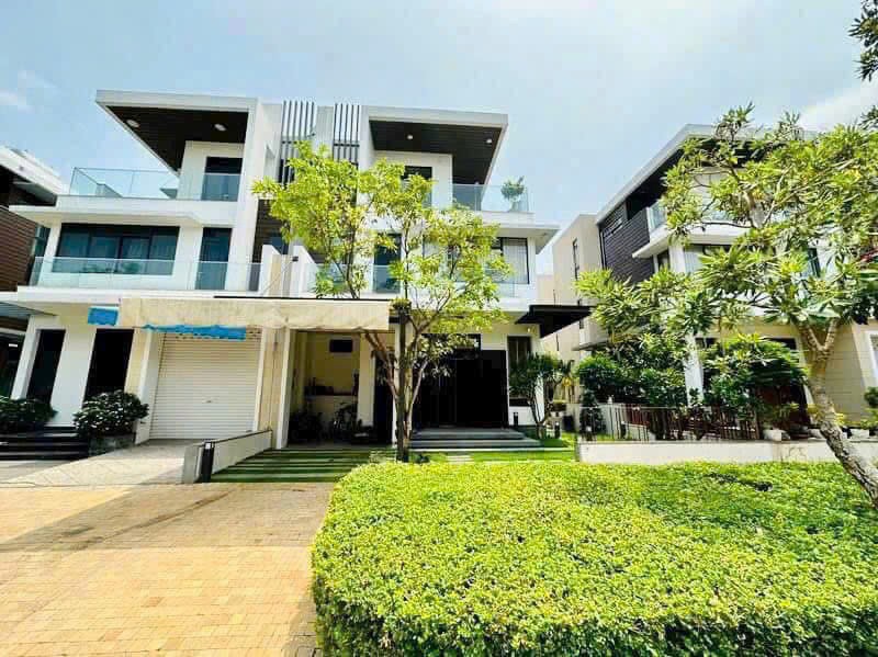 Cần bán Biệt thự dự án Lucasta Villa, Diện tích 175m², Giá 25 Tỷ 11