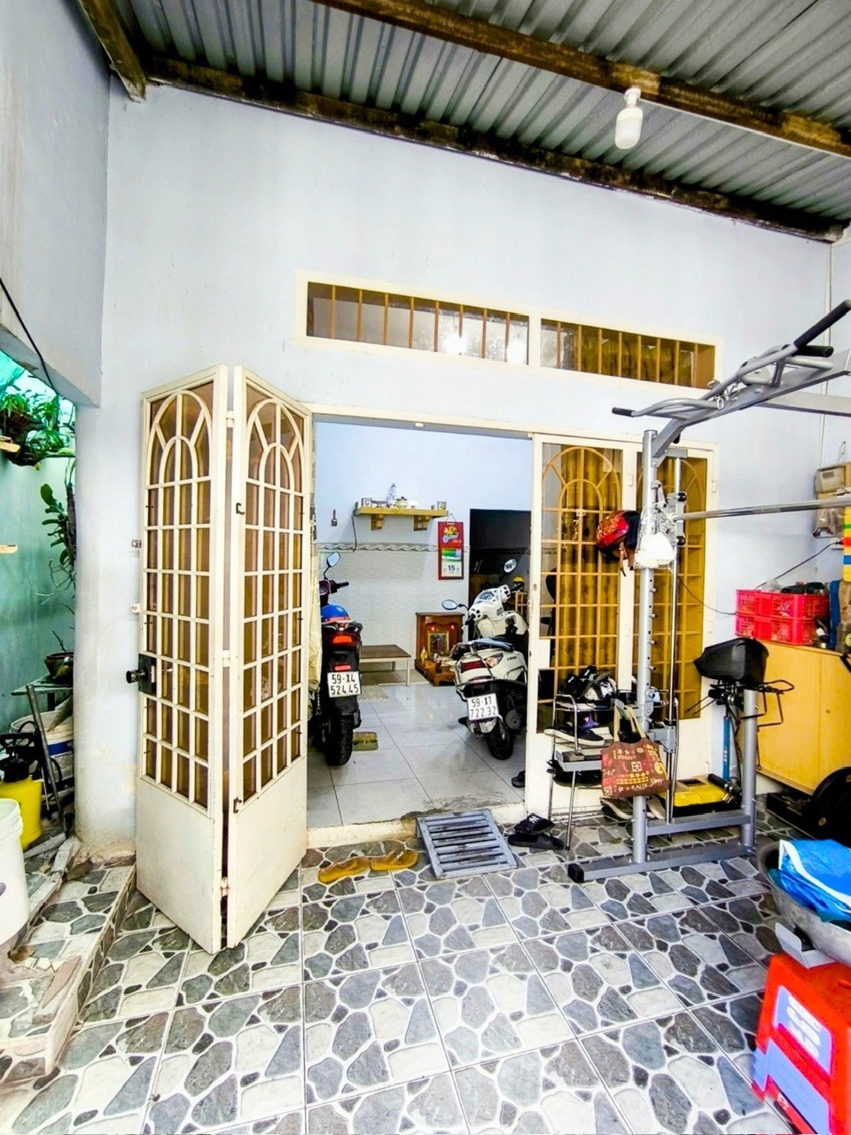 BÁN NHÀ MẶT TIỀN ĐƯỜNG 275, PHƯỜNG HIỆP PHÚ, THỦ ĐỨC, 92M2, GIÁ TỐT, CHỈ 5 TỶ 3