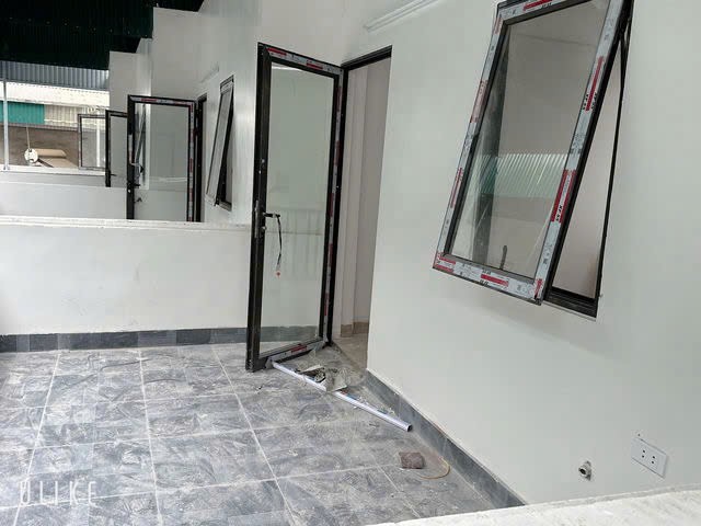 BÁN NHÀ MỚI PHỐHUYNHF TẤN PHÁT- LONG BIÊN, 35M2,5 TẦNG, MT 3.5M, 5.5 TỶ. 5