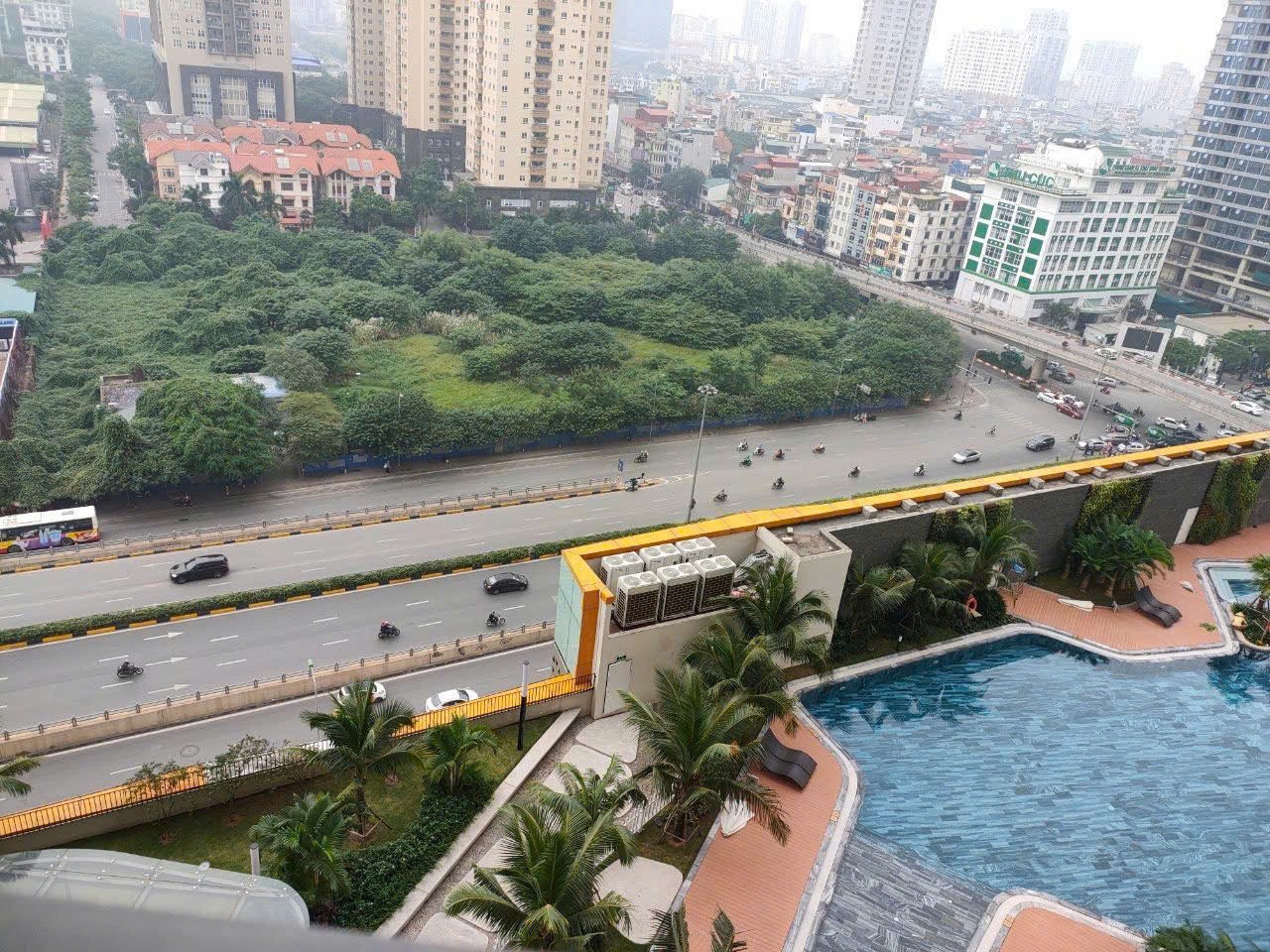 Bán căn hộ 2 ngủ 83m2 Vinhomes D'Capitale, view hồ, sổ lâu dài