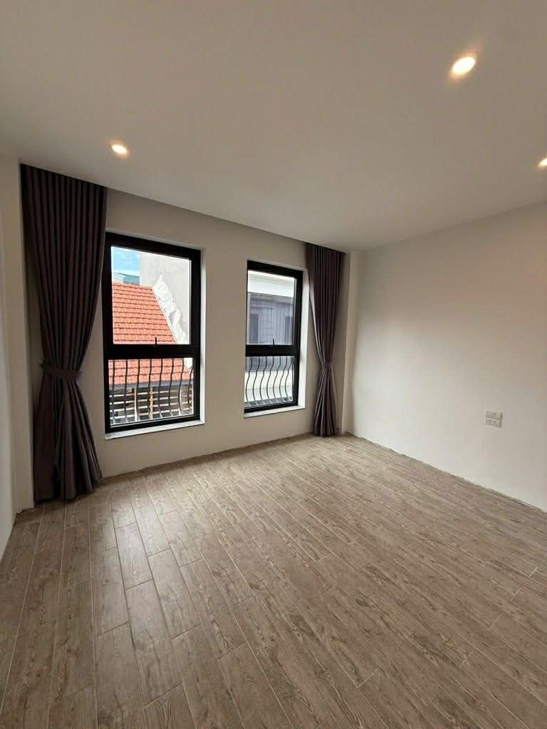 bán nhà Ngọc Thuỵ, ôtô tránh vào nhà, cạnh khu đô thị Khai Sơn-trường Việt Pháp 4