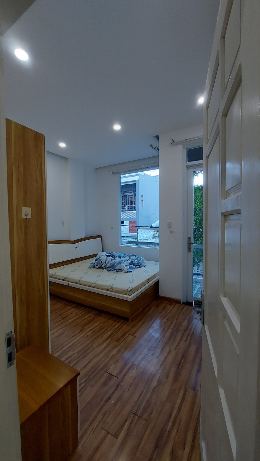 Bán nhà 3 tầng An Thượng 17, gần biển Mỹ Khê 500m, khu phố Tây, giá 14,2 tỷ 2