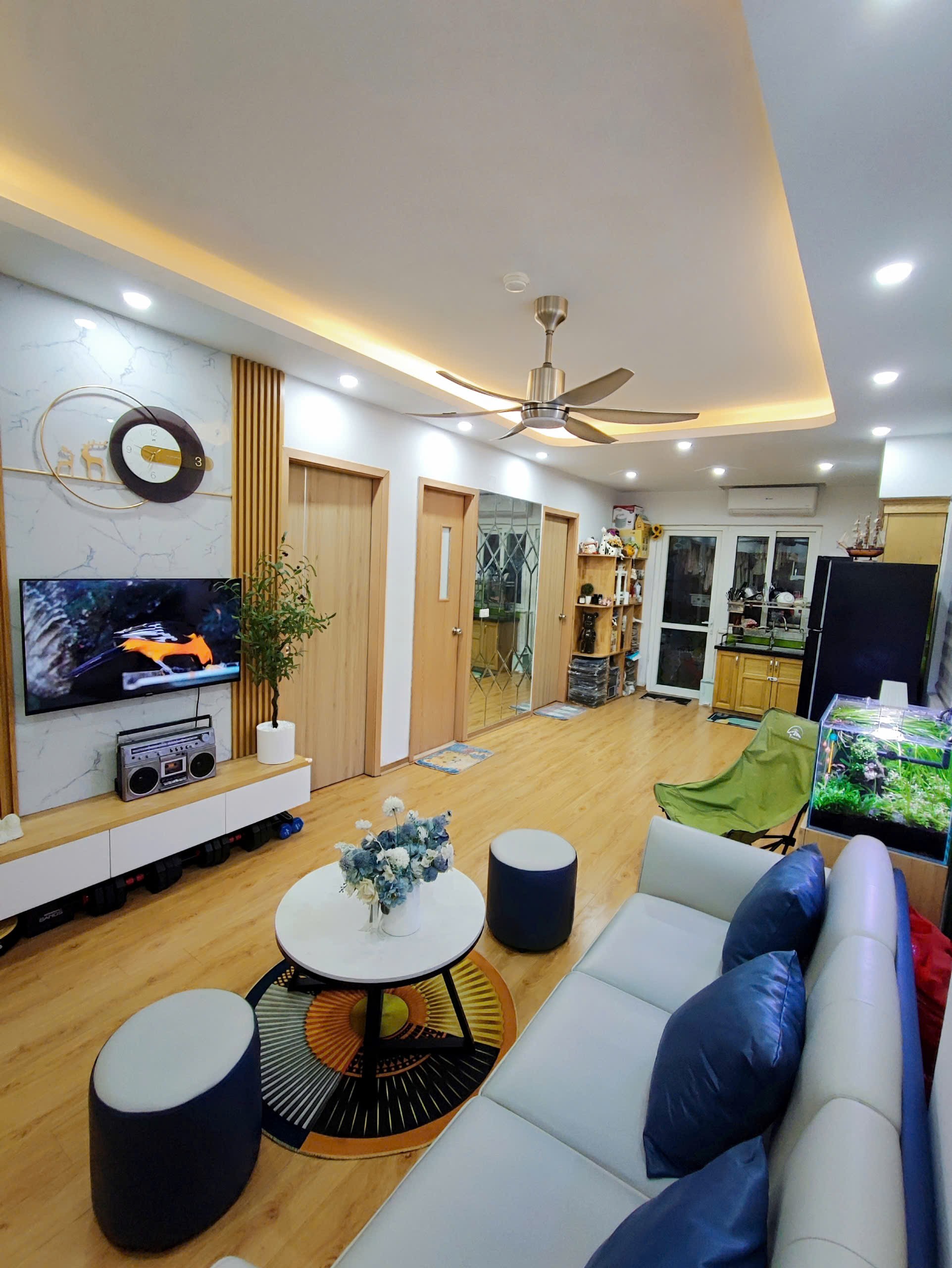Bán gấp căn góc 66,5m² 2pn 2wc full đồ Chung cư Thanh Hà