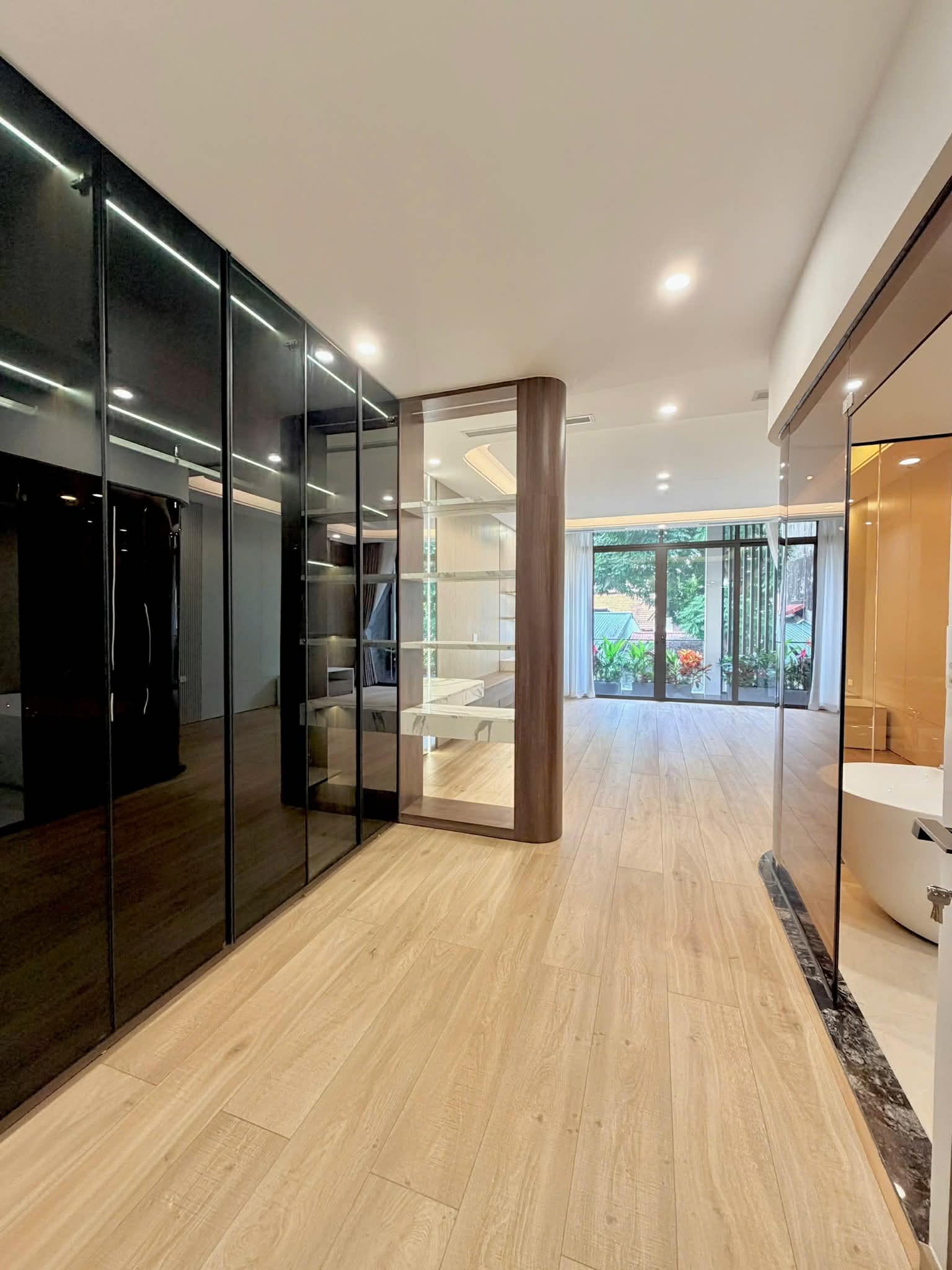 Liền kề HimLam- Lý Sơn, 76m x 6 tầng, thang máy, kinh doanh, full nội thất 4