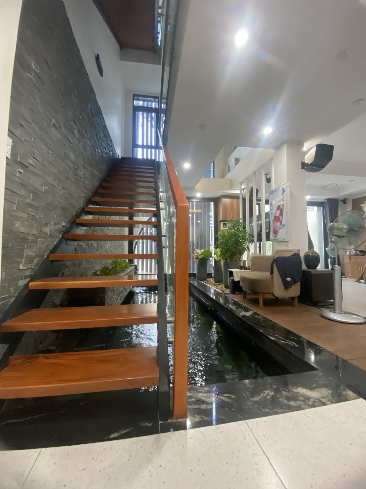 NHÀ ĐẸP NGANG 7.5M - THANG MÁY XỊN - HOÀNG VĂN THỤ - CHỈ 17.9 TỶ 8