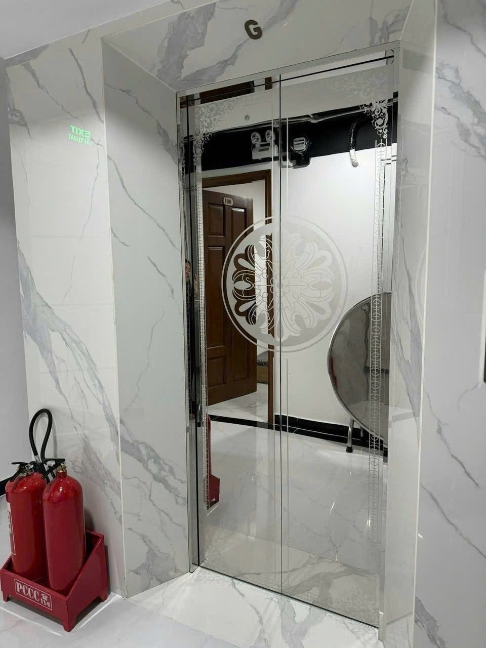 CHDV 6 TẦNG 40 PHÒNG + THANG MÁY & CÓ HẦM - ĐANG CHO THUÊ KHOÁN 2 TỶ/NĂM 13