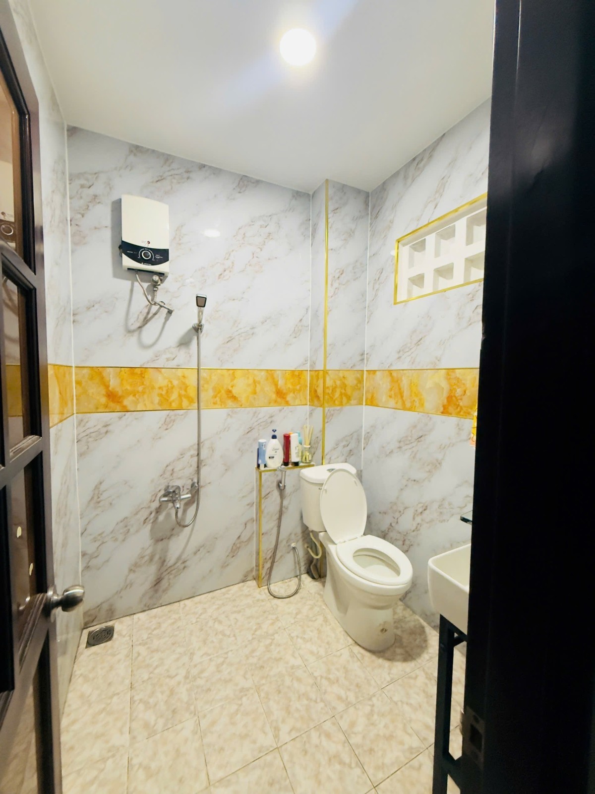 SIÊU VỊ TRÍ - MẶT TIỀN KINH DOANH 6M - PHÚ NHUẬN - 4 TẦNG 72M2 - 15.8 TỶ 9