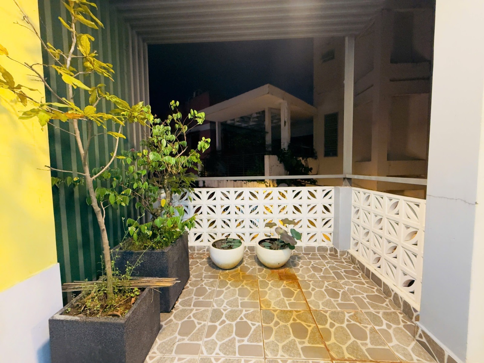 SIÊU VỊ TRÍ - MẶT TIỀN KINH DOANH 6M - PHÚ NHUẬN - 4 TẦNG 72M2 - 15.8 TỶ 7