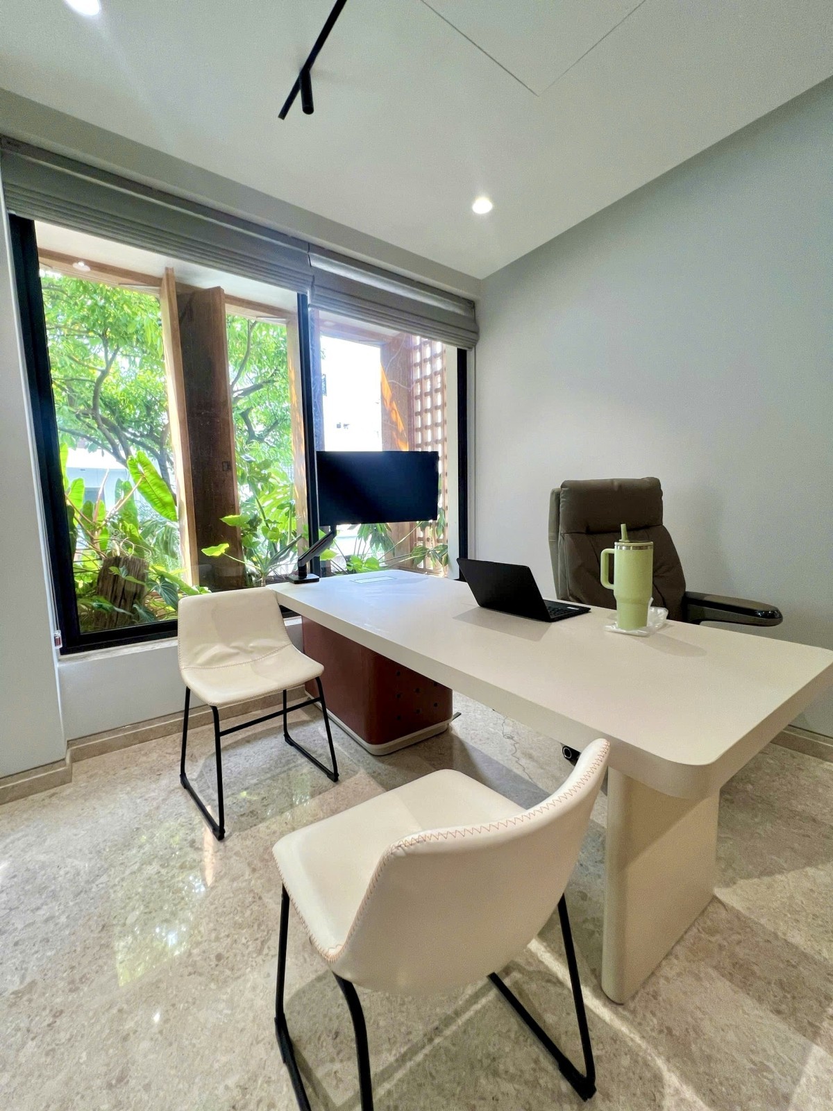 BIỆT THỰ 4 TẦNG ĐẲNG CẤP -  LAM SƠN BÌNH THẠNH 350m² - NGANG KHỦNG 12.9m - 110 TỶ 3