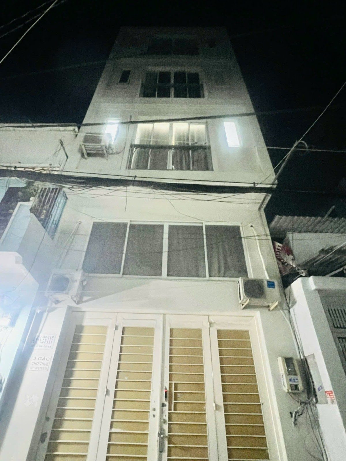 CHDV 6 TẦNG THANG MÁY PHÚ NHUẬN - 14 PHÒNG - 75m2 NỞ HẬU - DÒNG TIỀN 70TR/THÁNG 3