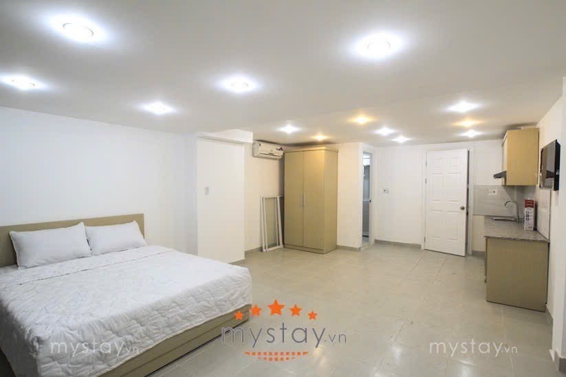 CHDV 6 TẦNG THANG MÁY PHÚ NHUẬN - 14 PHÒNG - 75m2 NỞ HẬU - DÒNG TIỀN 70TR/THÁNG 7