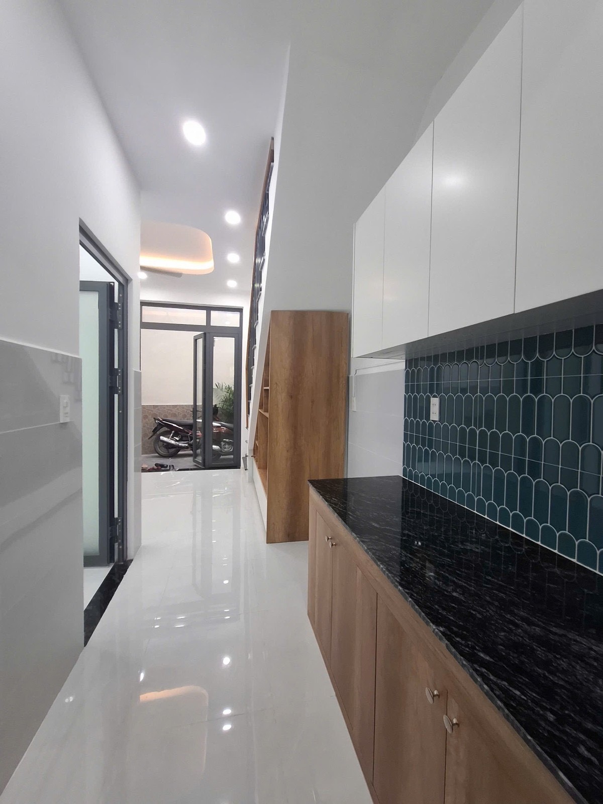 BÁN NHÀ NI SƯ HUỲNH LIÊN P.10 TÂN BÌNH 2 TẦNG 5 X 7 3PN 2WC GIÁ 4.25T TL 5