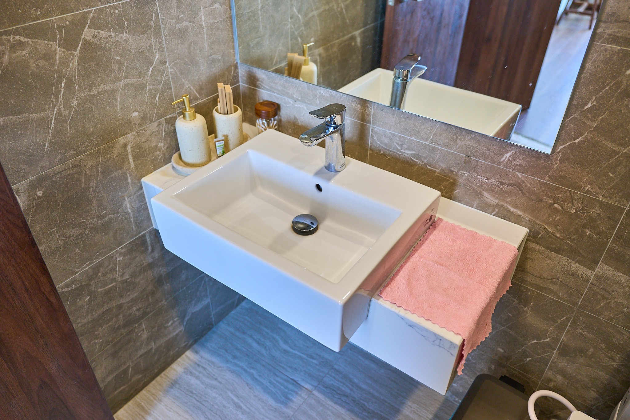 Căn hộ 2 ngủ đẹp Ocean Park – Full đồ mới – Vào ở ngay – Hỗ trợ khách 24/7 24